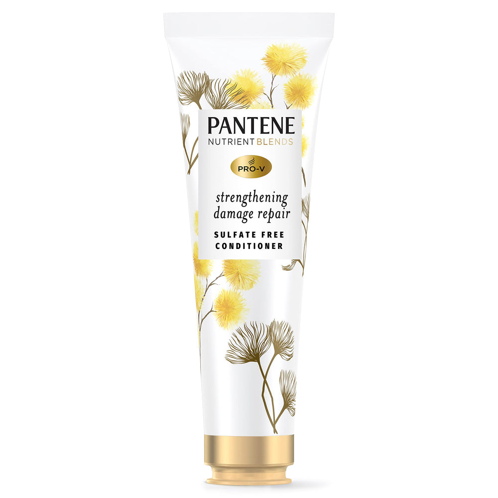 Pantene sulfate-free conditioner bottle with castor oil for stronger, frizz-controlled hair.