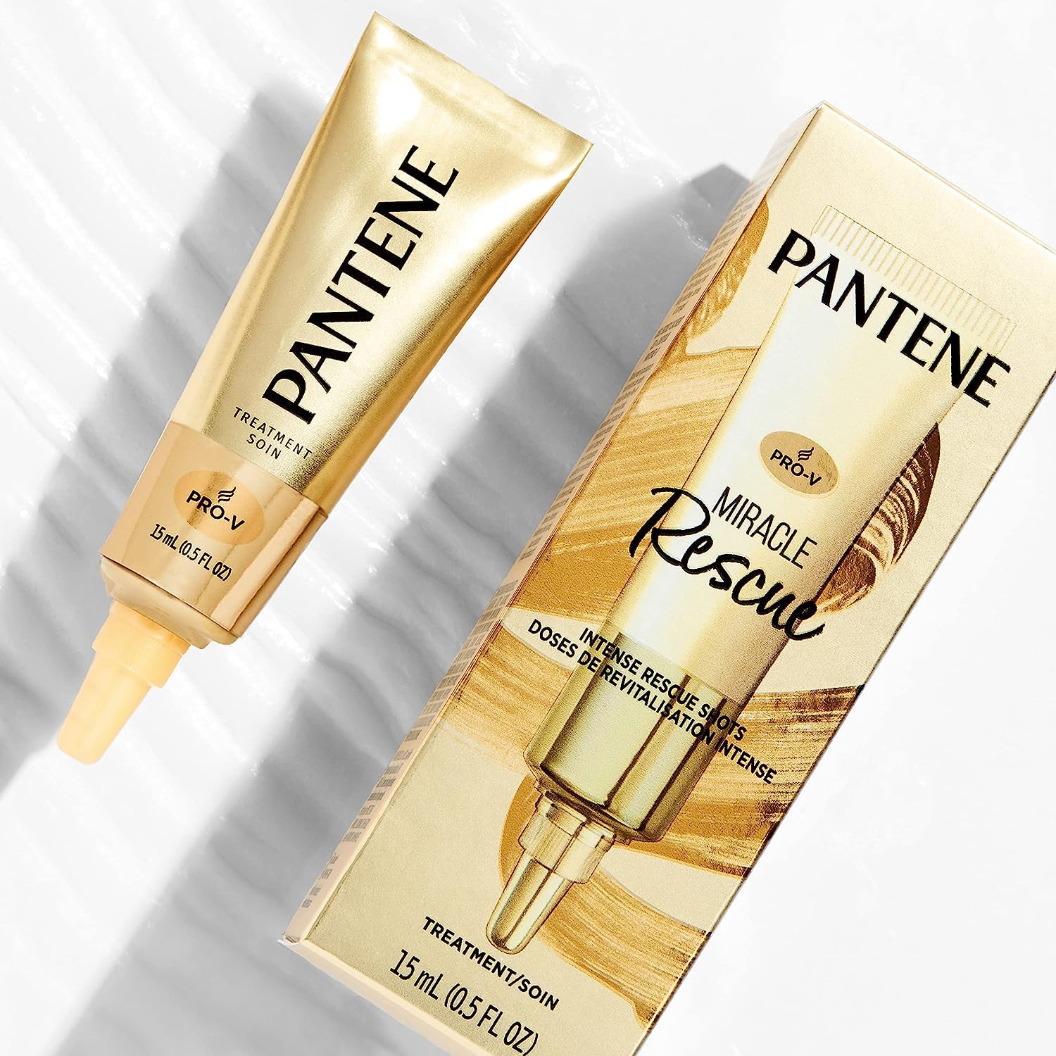 Pantene Volume & Body set packaging on display