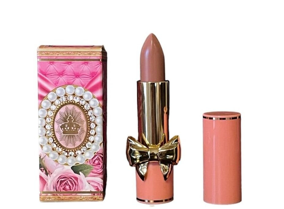 PAT McGrath Labs SatinAllure Lipstick Nude Venus cap-off swatch highlights buildable nude shade.