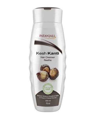 Patanjali Kesh Kanti Reetha Shampoo bottle for daily cleansing and natural shine
