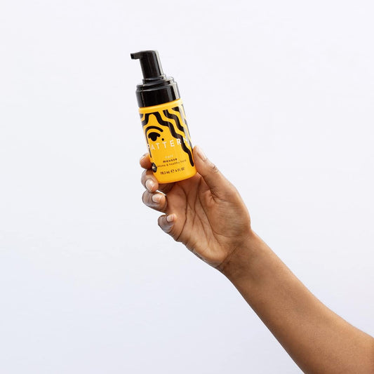 PATTERN Balance bottle pour highlights weightless curl volume.