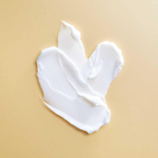 PATTERN Beauty label closeup highlights nourishing ingredients for 3a-4a curls