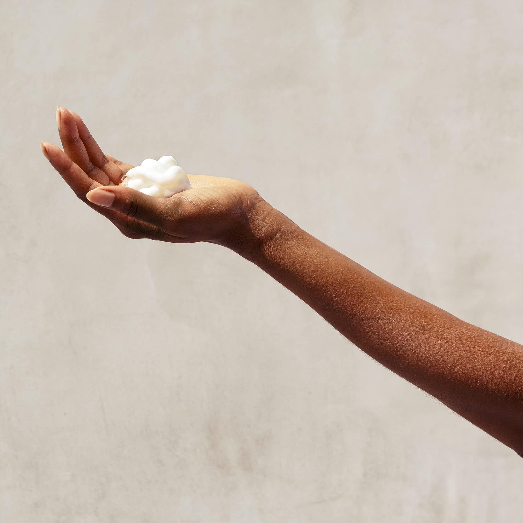 PATTERN Marshmallow-root ingredient supports soft, manageable curls.