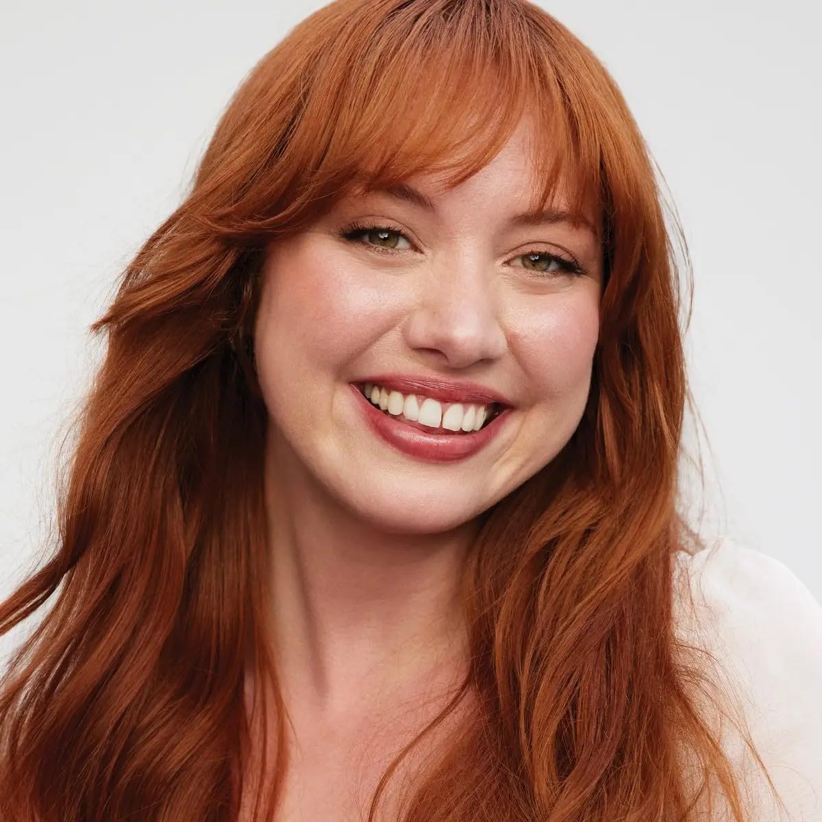Paul Mitchell Color Protect in-use shot showing smoothing from mid-length to ends