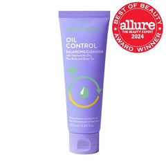 Peach Slices Cleanser texture close-up highlighting lightweight gel consistency