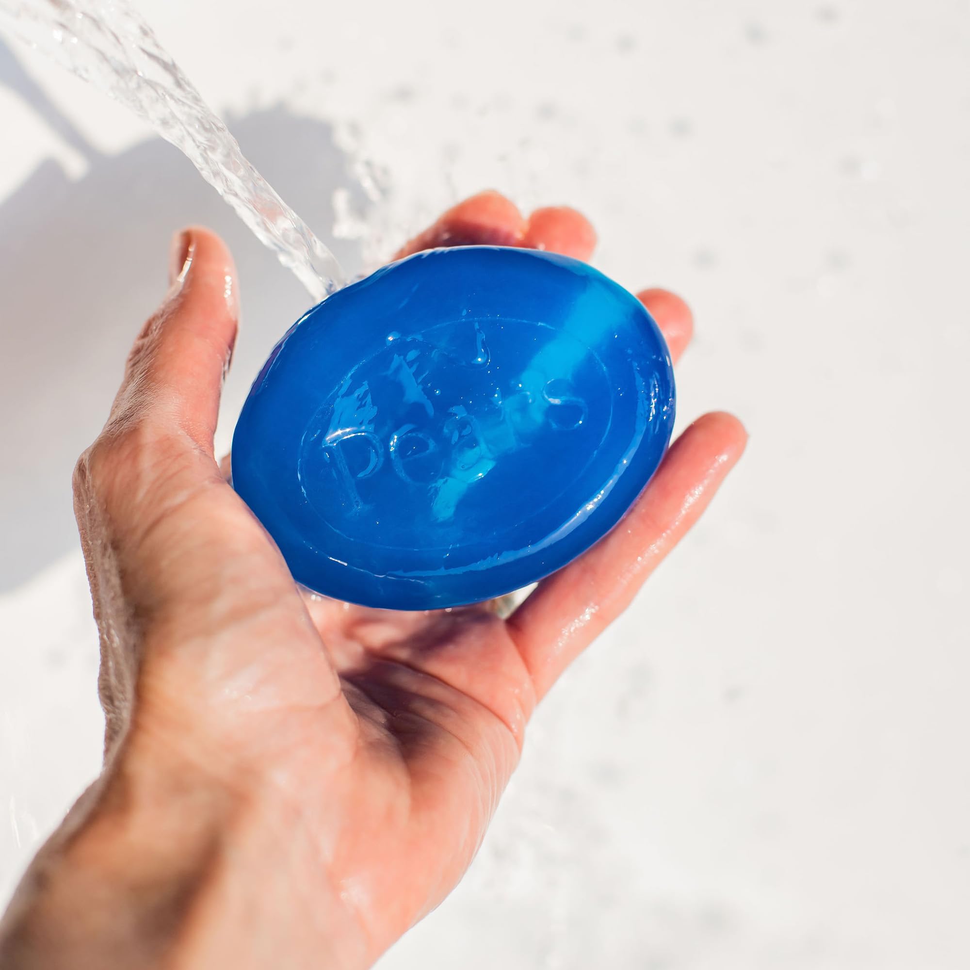 Pears glycerin soap for body cleansing with blue tint