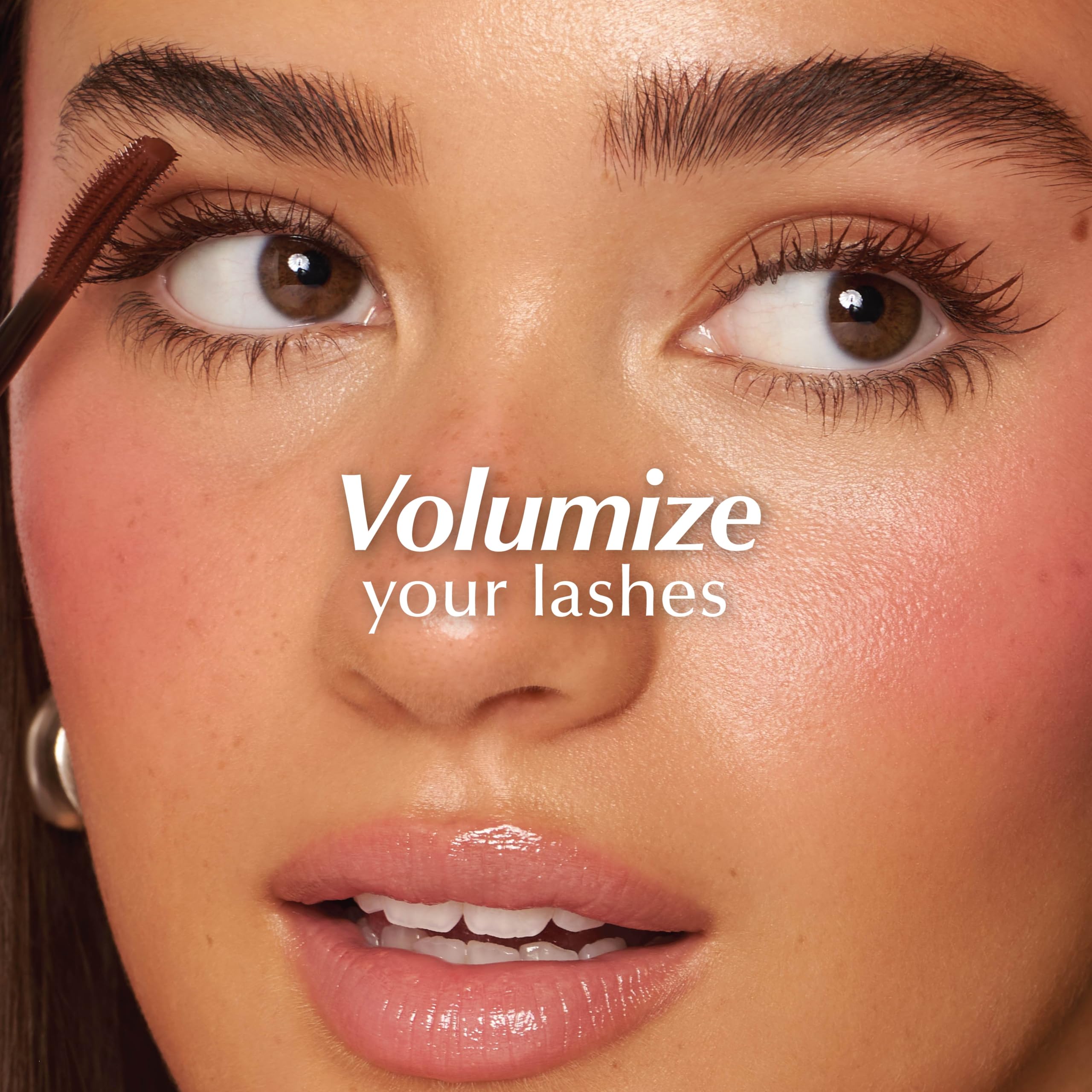 PERSONA Volumizing Tubing Mascara lash-lift with buildable volume for definition