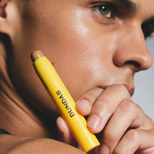 Peter Dundas Concealer tip bullet highlights precise spot concealing