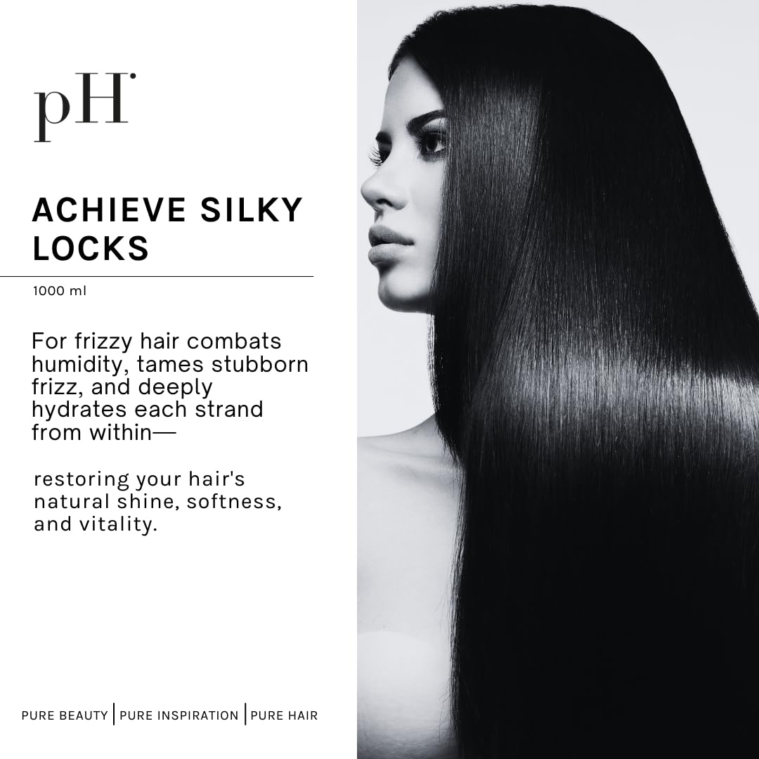 Close-up of monoi oil and magnolia ingredients in pH PURE HAIR Smooth Perfect