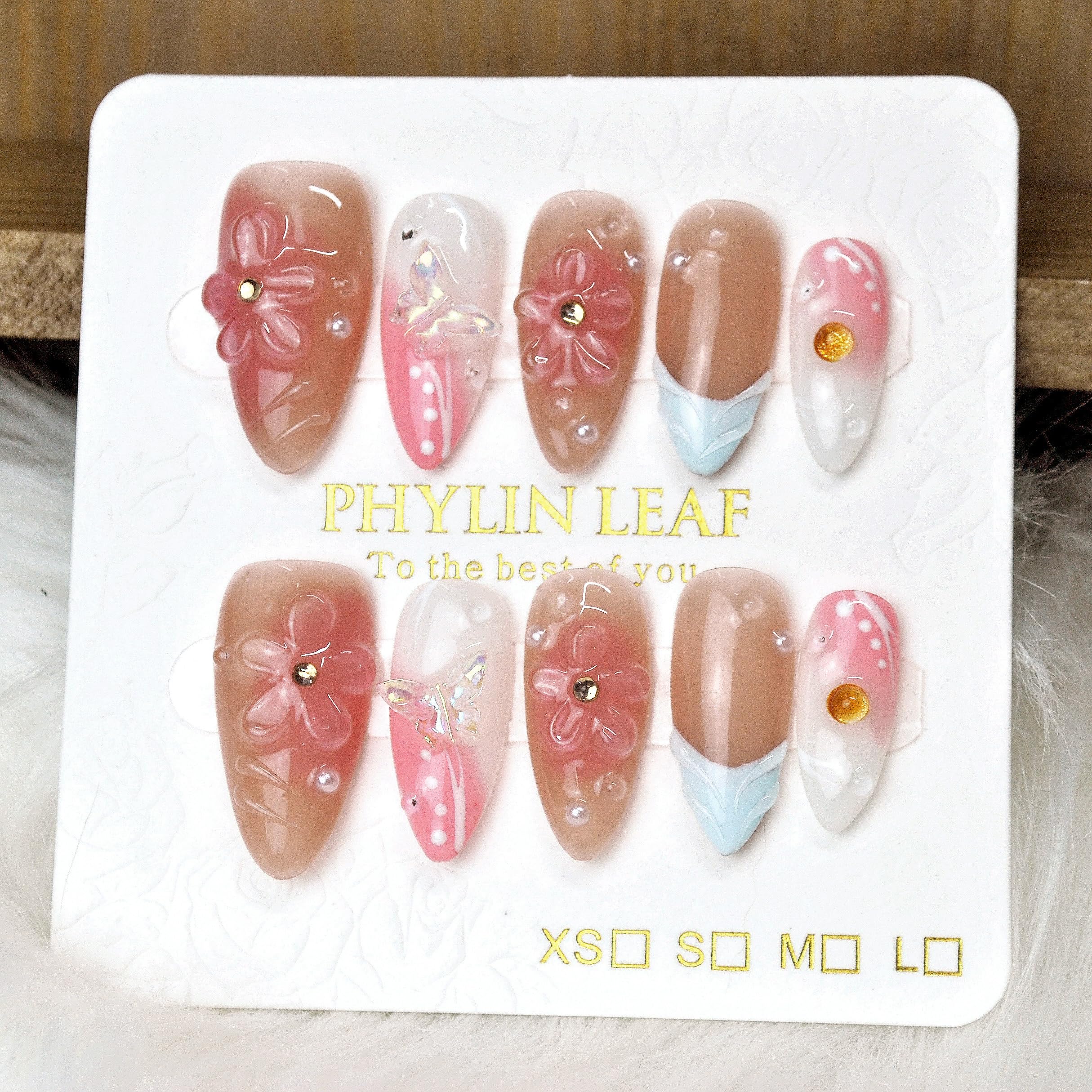 PHYLIN LEAF easy adhesive-backed nails for quick application