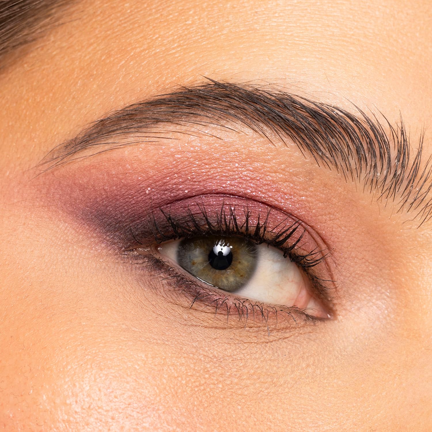 Physicians Formula Eyeshadow Bouquet with rose extract for a soft, comforting look.