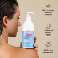 Pilopeptan Woman Shampoo lather close-up highlighting rich foam for gentle care.