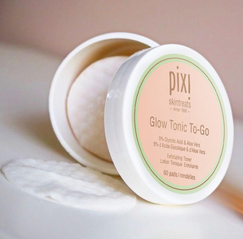Pixi Glow Tonic to-Go pads pack ready for daily exfoliation to brighten complexion.