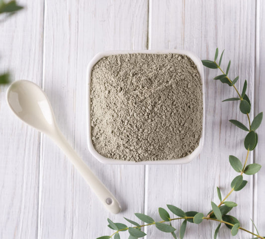 Plant Guru deep-pore cleansing facial mask prepared for use.