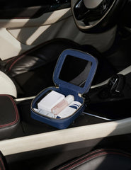 Popvibe Smooth zipper closure adds secure, easy access