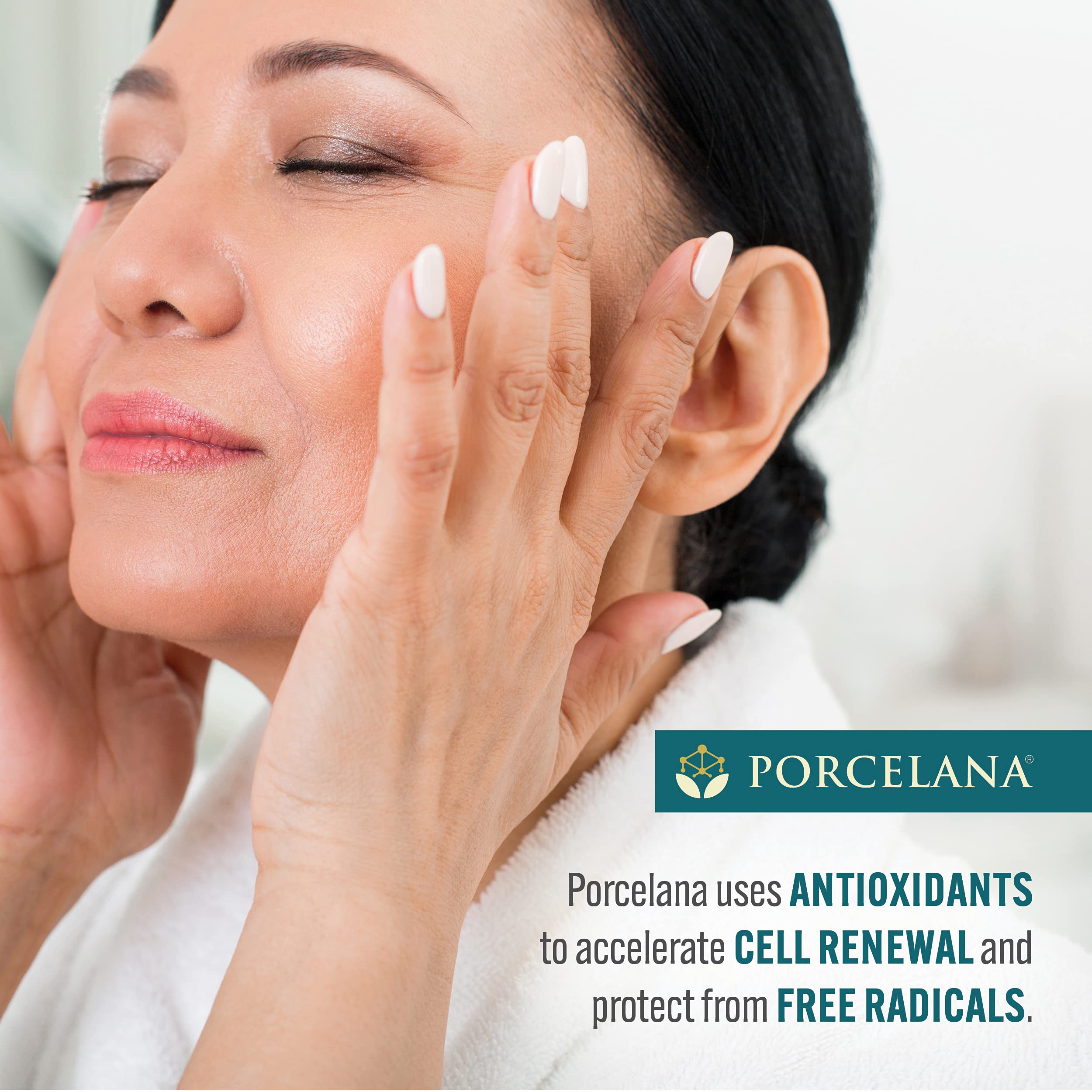 Porcelana Daytime Hydration Cream under makeup for a seamless base