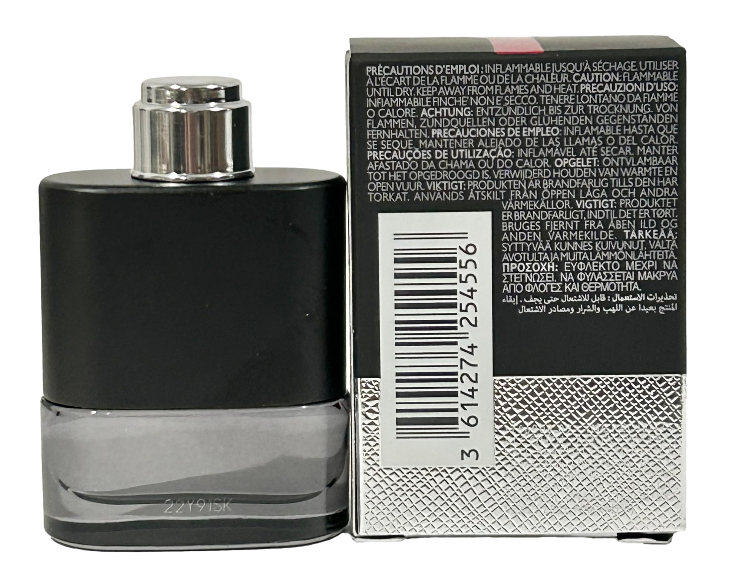 Prada Luna Rossa Carbon atomizer detail shows precise, easy applications