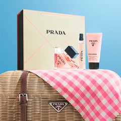 Prada Paradoxe travel spray for on-the-go refinement