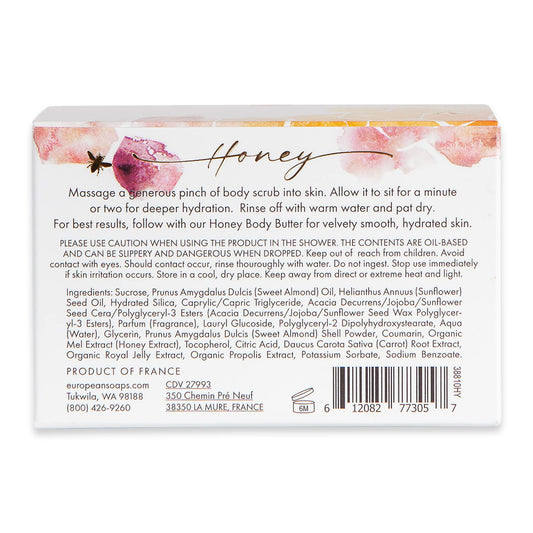 Texture of the exfoliant with sugar and almond shell particles.