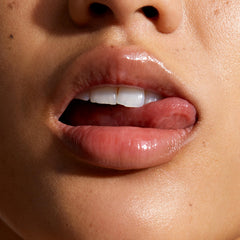 Provence Beauty Soft Bisous after application reveals moisturized lips.