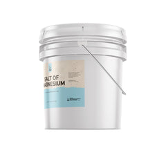 Pure Original Ingredients Salt of Magnesium bath-time scene suitable for relaxing soaks.