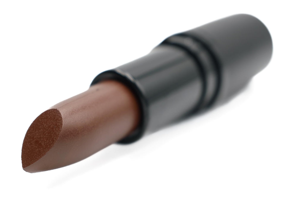 Pure Ziva Truffle lipstick applied on lips demonstrates comfortable, hydrating wear.