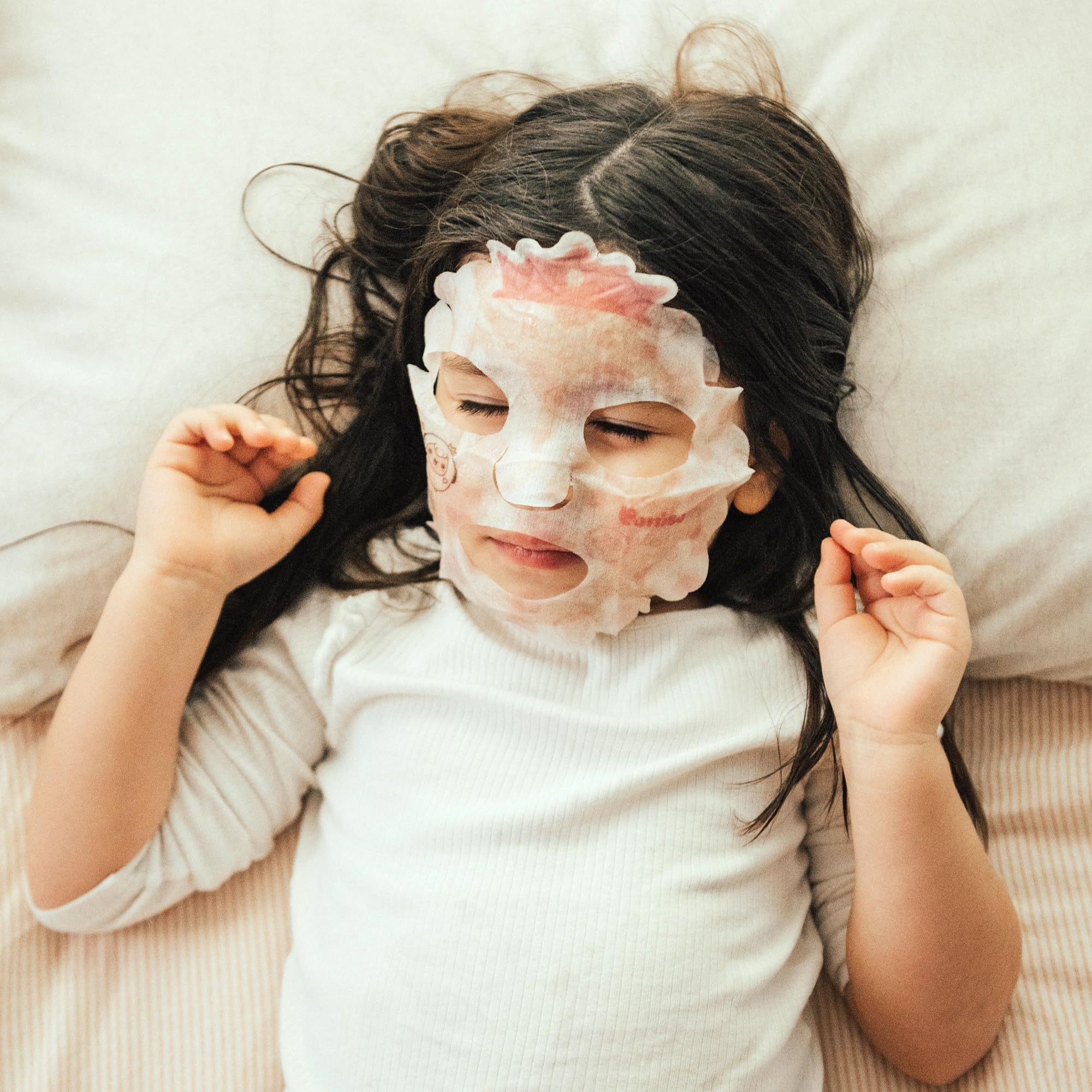 Puttisu perfect kid-size mask sheet fits small faces comfortably.