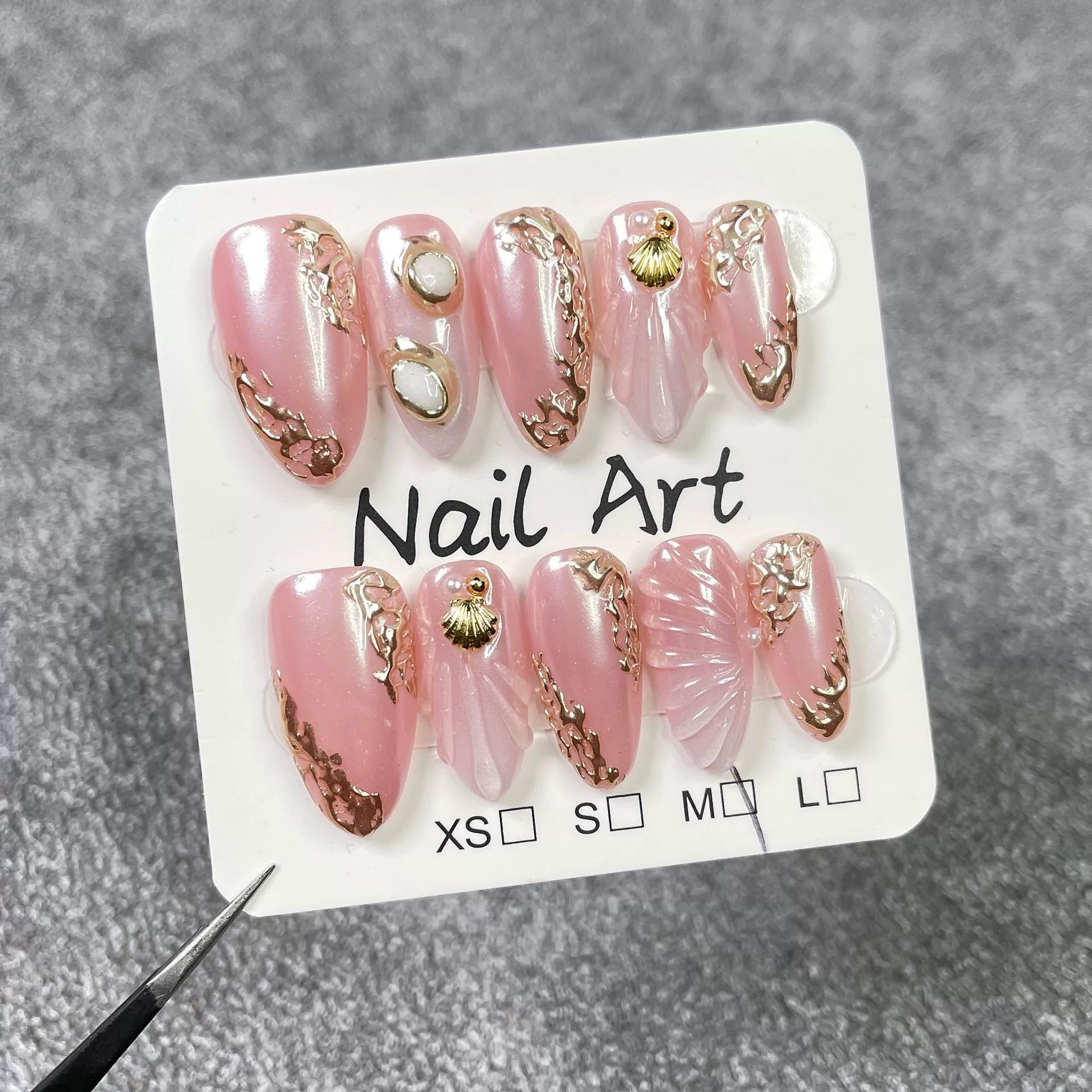 Qicaijia 3D ocean shell glue-on nails add texture and style to any look