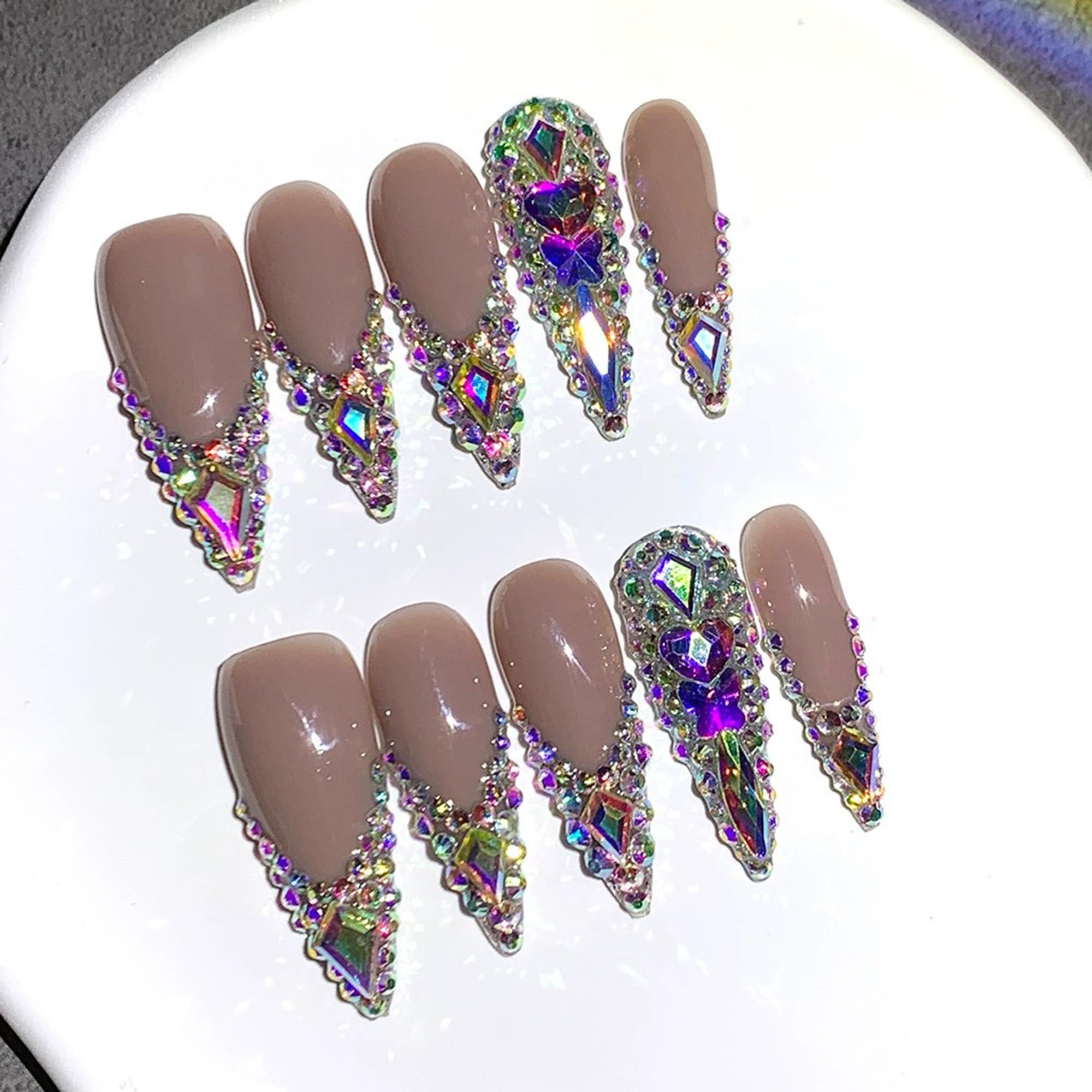 Qicaijia jelly glue used for press-on nails delivering quick and strong adhesion.