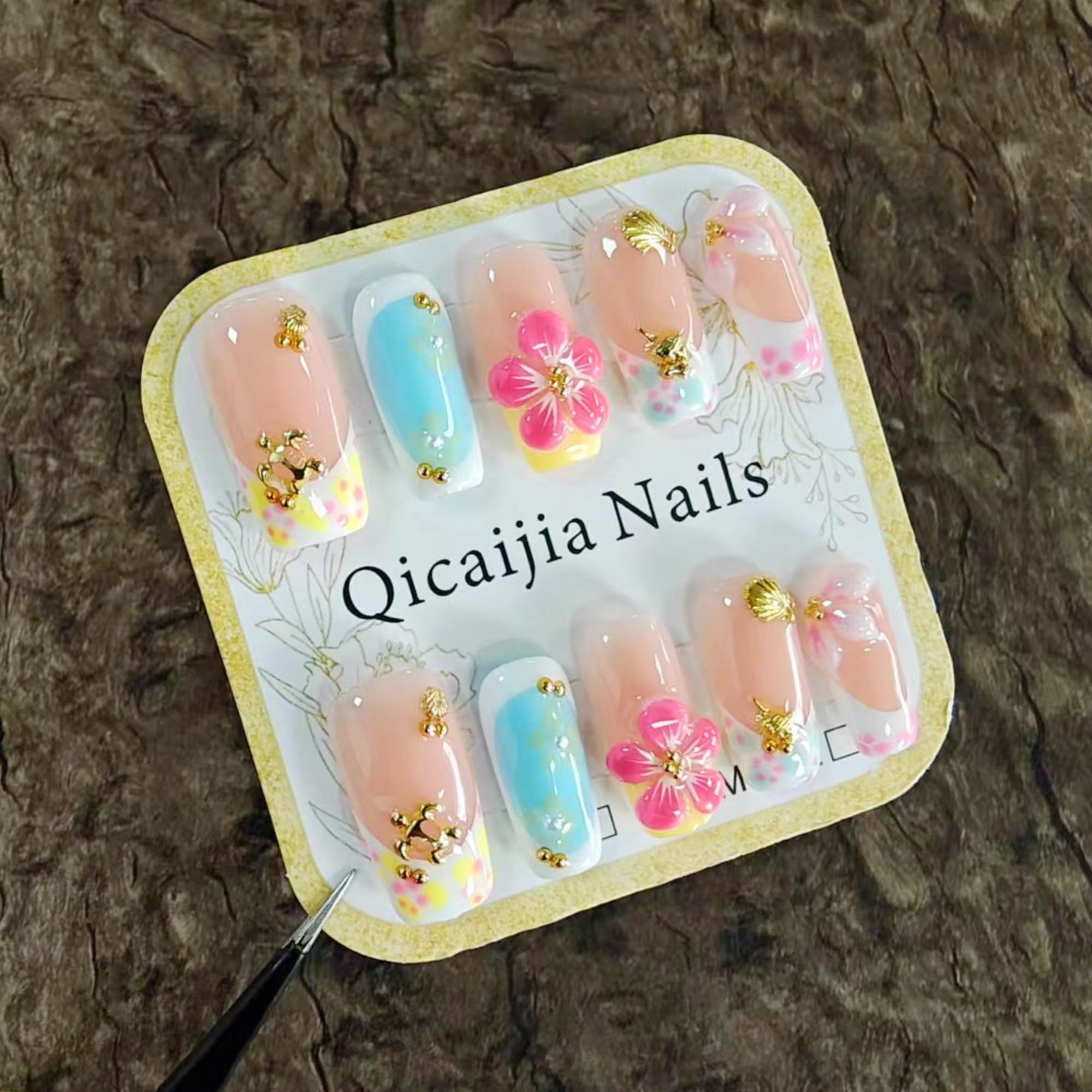 Qicaijia full set size M ready for quick at-home manicure.
