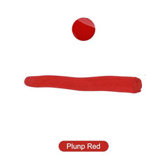 QUELLE Lip Ink lid closeup highlights smooth texture for precise lip color application