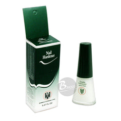 Química Alemana amber liquid close-up with yellow tint and nourishing formula.