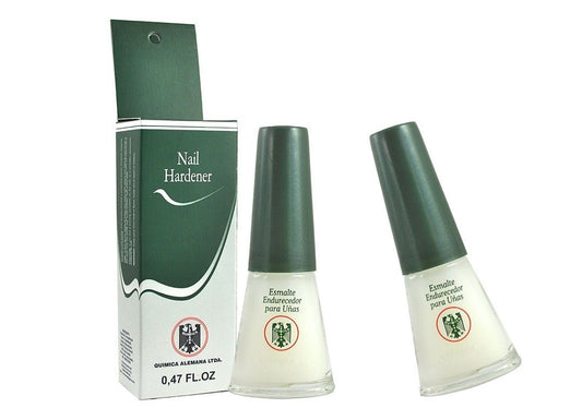 Química Alemana Nail Hardener bottle pour showing barrier protection against chipping