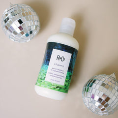 R-Co Atlantis texture close-up conveys creamy moisture and softness
