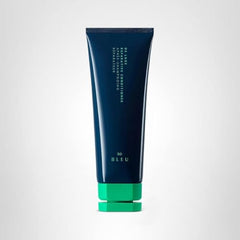 R+Co BLEU De Luxe conditioner application swirl on hair highlights detangling