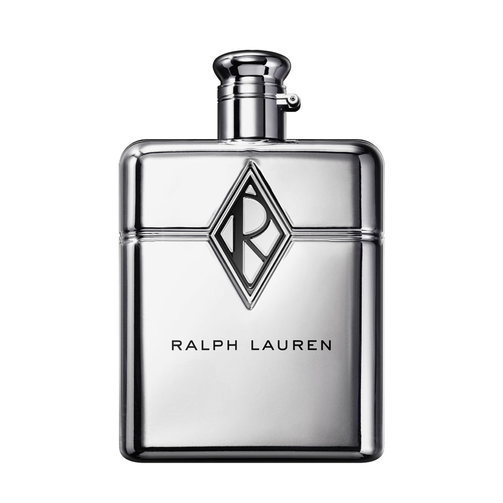 Ralphs Club New York bottle shines, ideal for evening wear and city nights.