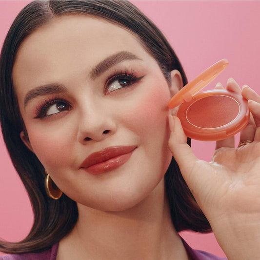 Rare Beauty Soft Pinch Matte Bouncy Blush Worth mini delivers long-lasting, velvety color