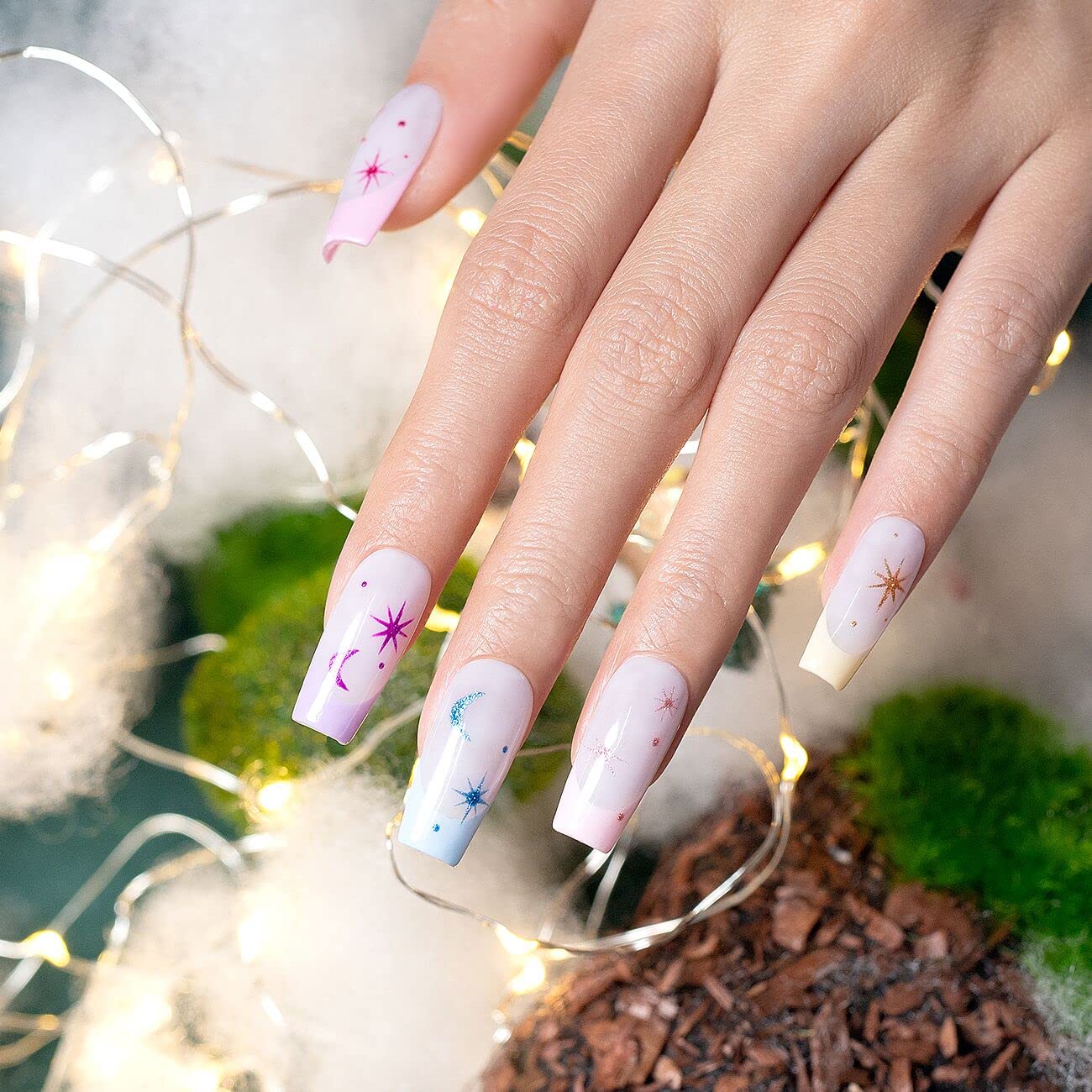 RARJSM green liner gel offers fresh color splash and easy linework for leaves and dots
