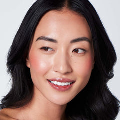Ravie Beauty long-wear Daydream blush maintains glow.
