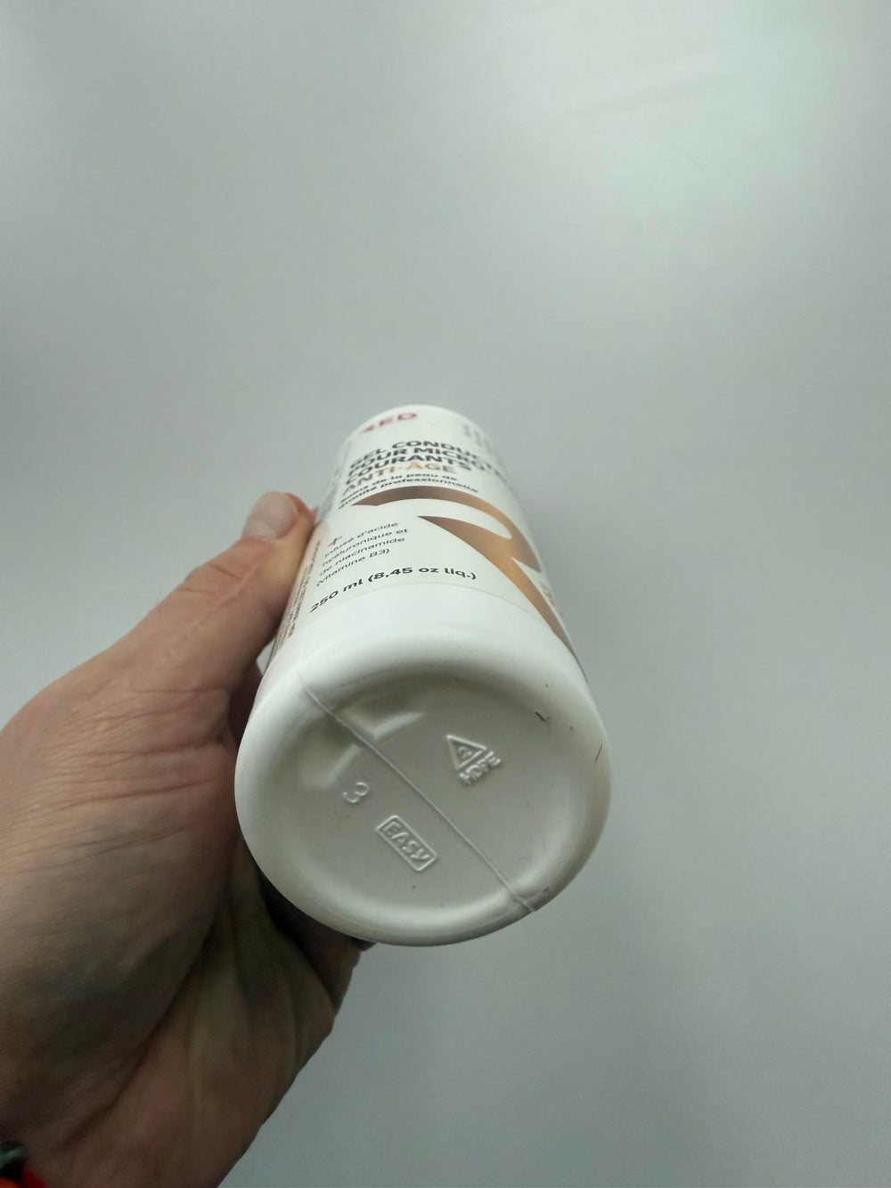 Red Medical Supplies smooth glide technology reduces drag during sessions