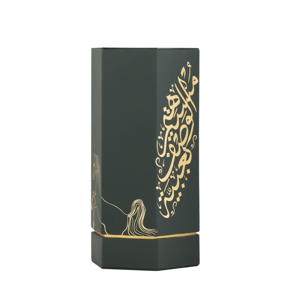 Reef Obaiah pineapple-leather-oud blend close-up communicates tropical depth