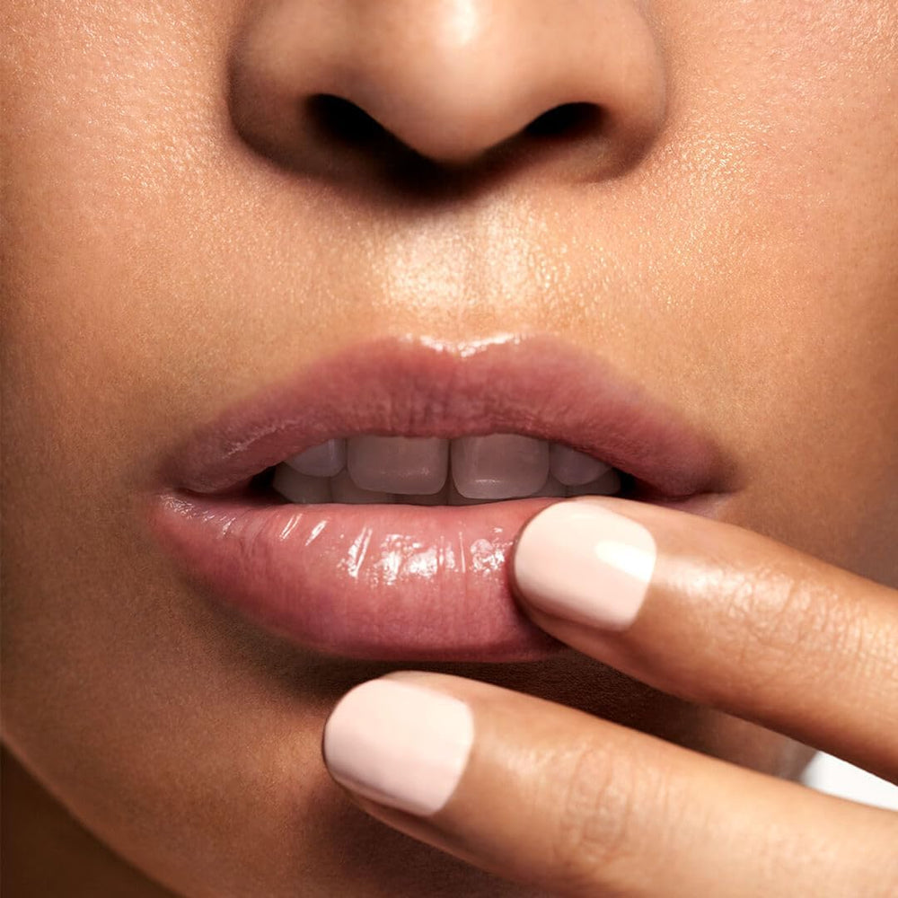 RescueMD ceramides and moisturizers form a protective hydration barrier on lips