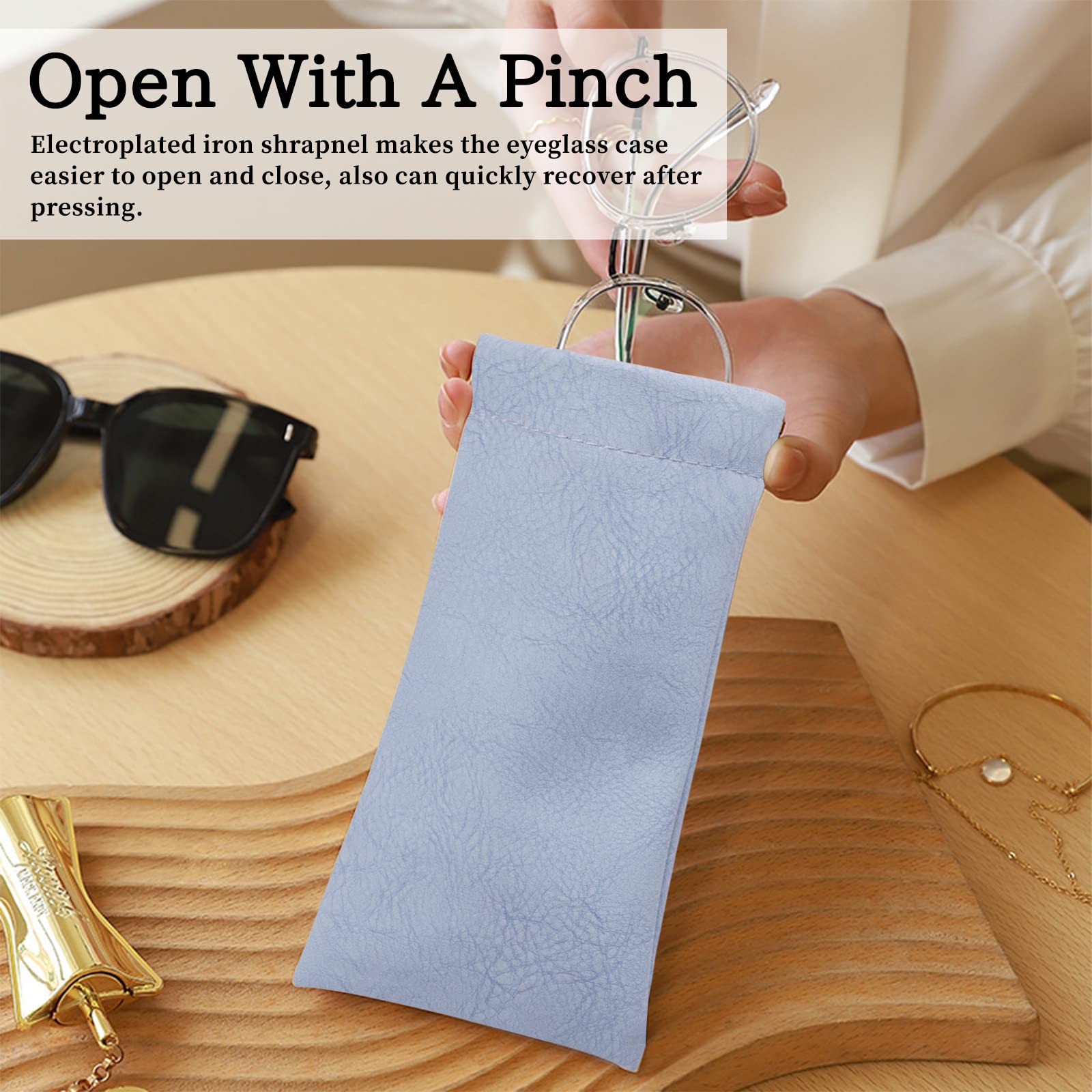 RETON glasses case fog blue keeps lenses scratch-free and safe.