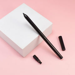 Smudge-proof pigment from Revant Beauty Gel Eyeliner delivers rich color without fading.