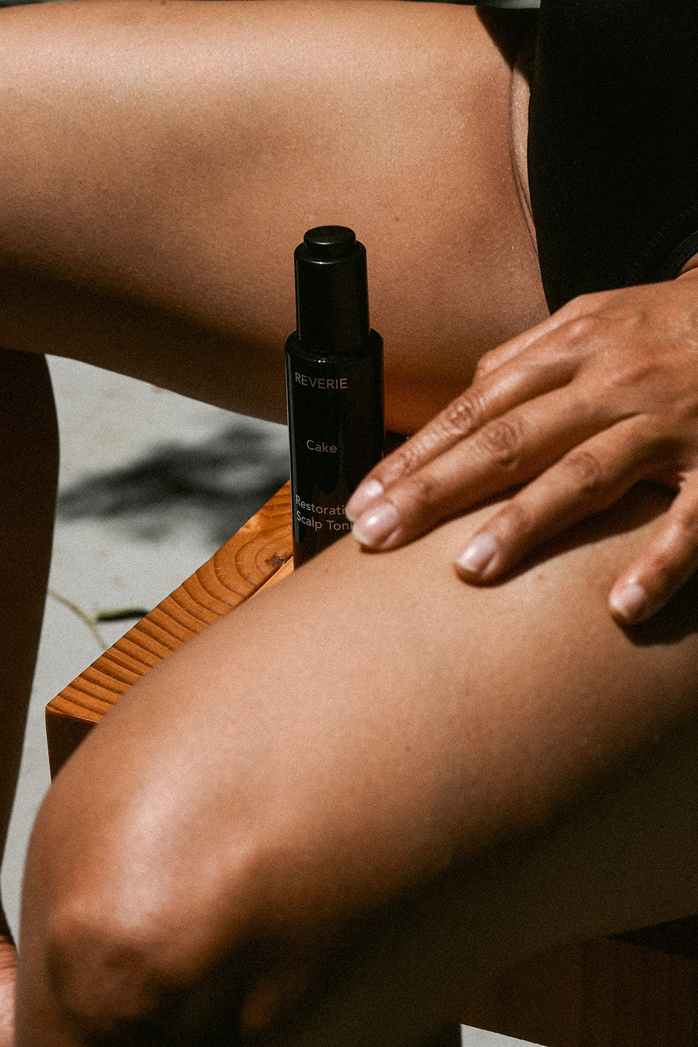 Close-up of REVERIE tonic texture for hydrating care