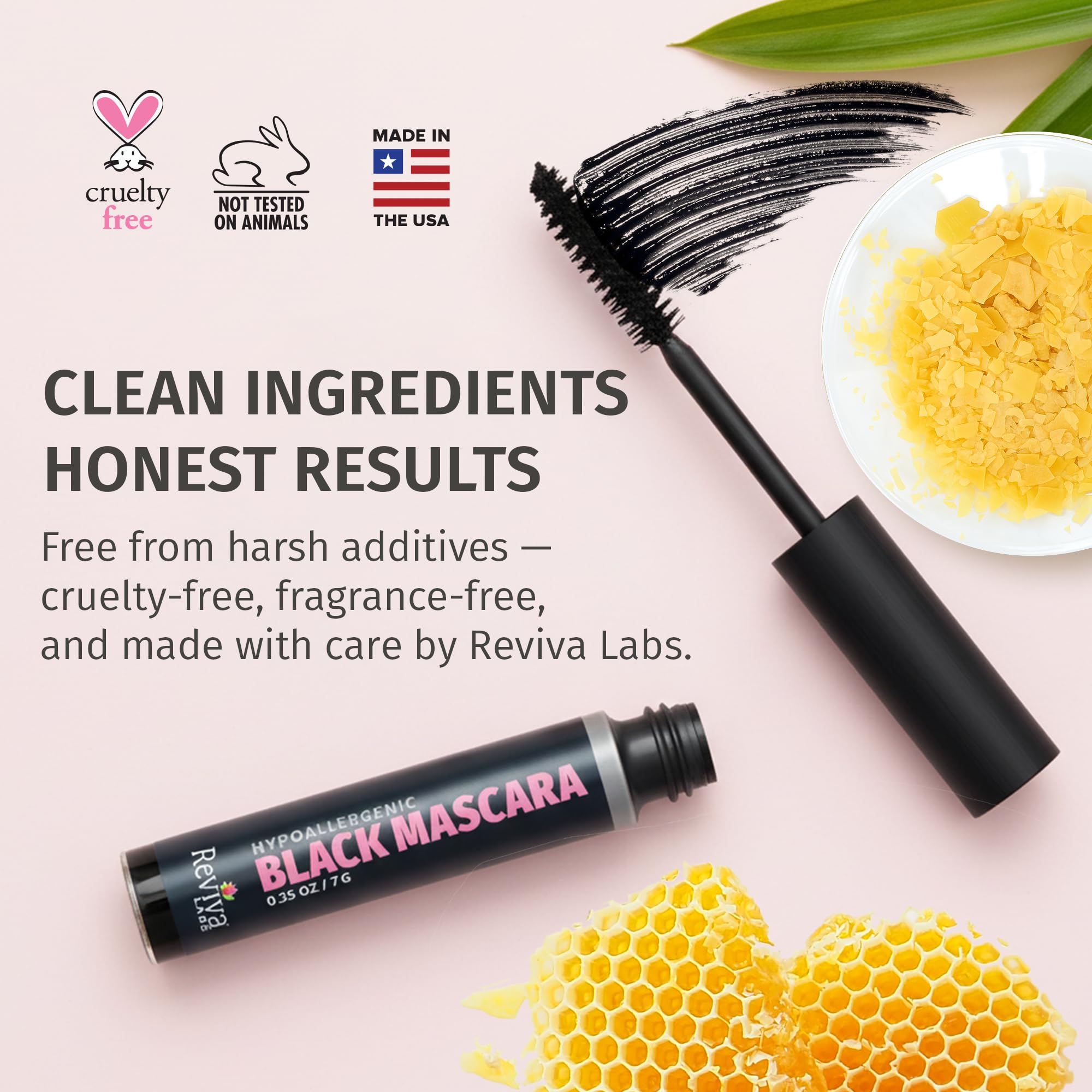 Panthenol-rich formula nourishes lashes and supports comfortable wear.