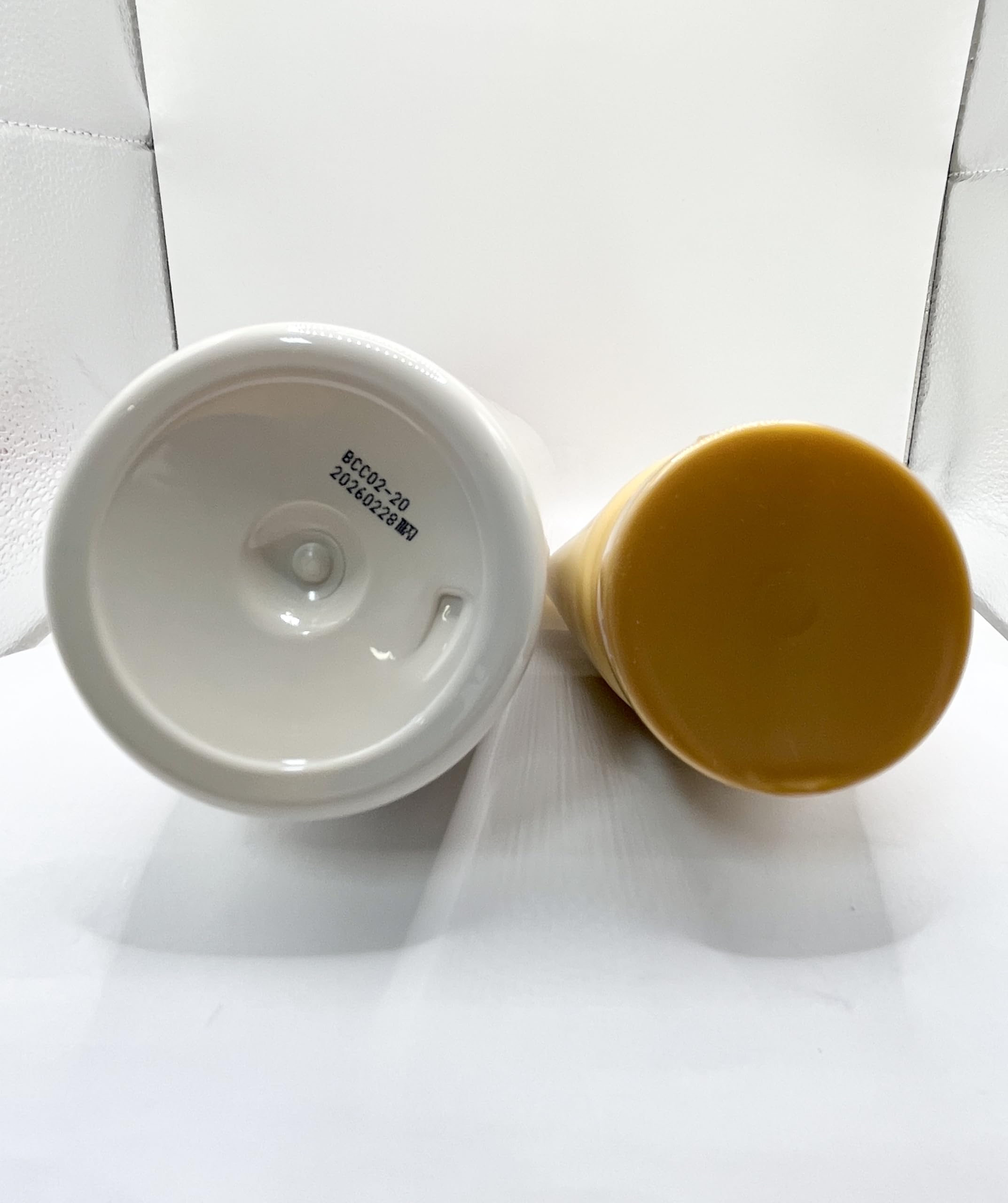 RGIII Two-piece set with shampoo and volume treatment bottles.