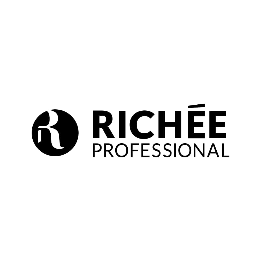 Hair after use shows healthy movement and protection against environmental stress with Richée oil.