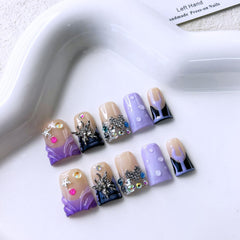 RIICFDD durable reusable nails come with storage pouch.