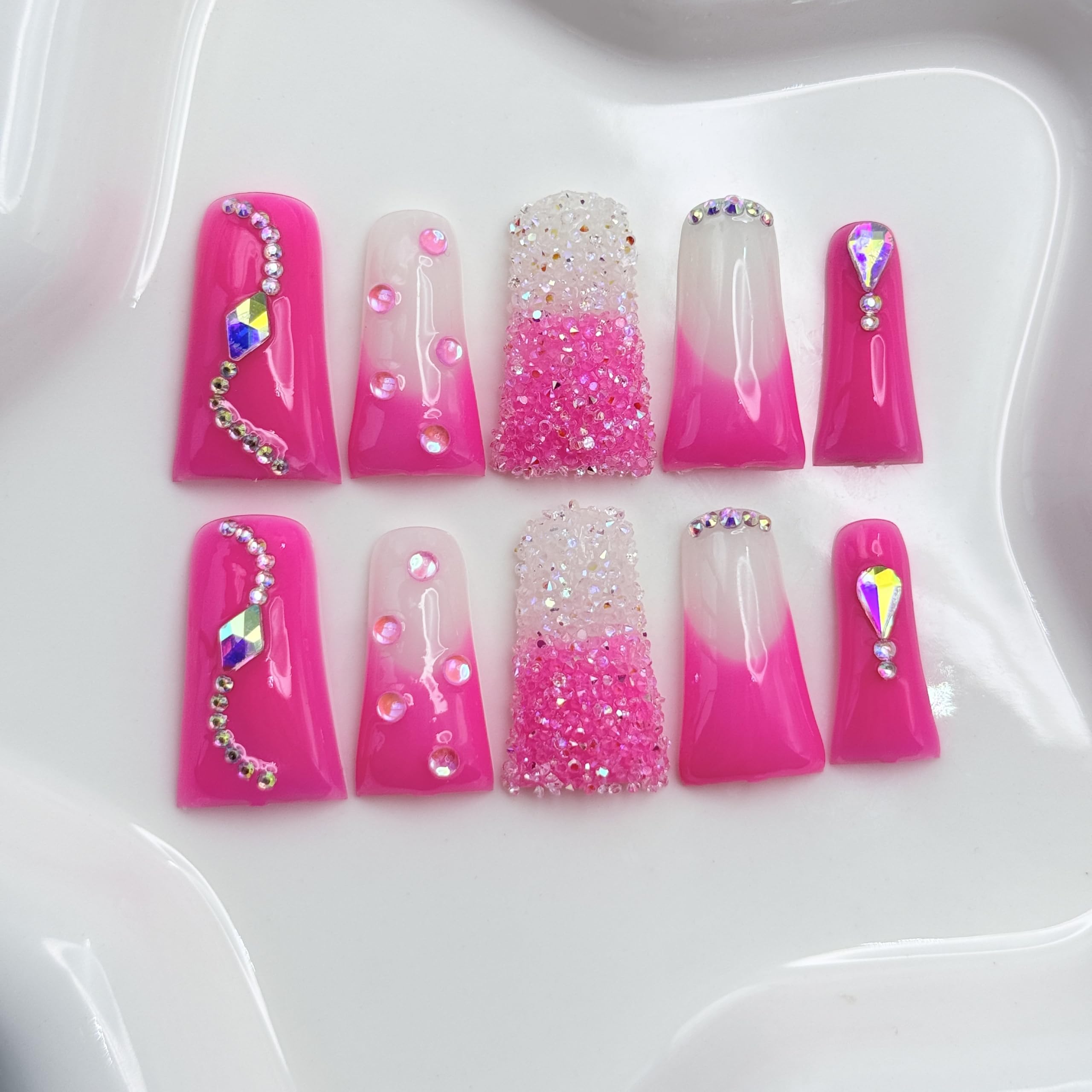 RIICFDD long nails close-up with glossy finish